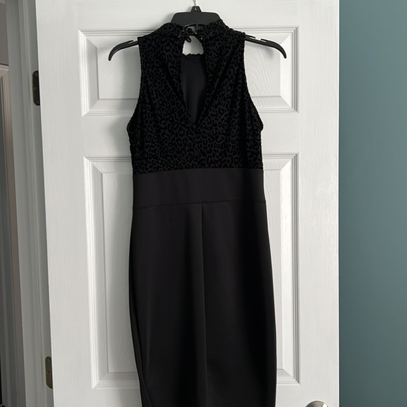 Venus - Little Black Dress, great for date night, weddings or holiday parties!! - Picture 4 of 4